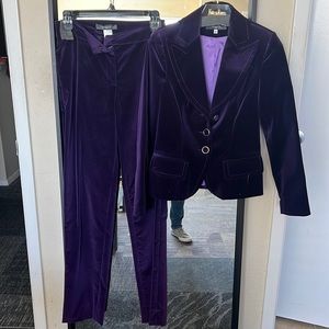 Purple suit size 36 brand Brighton Paris